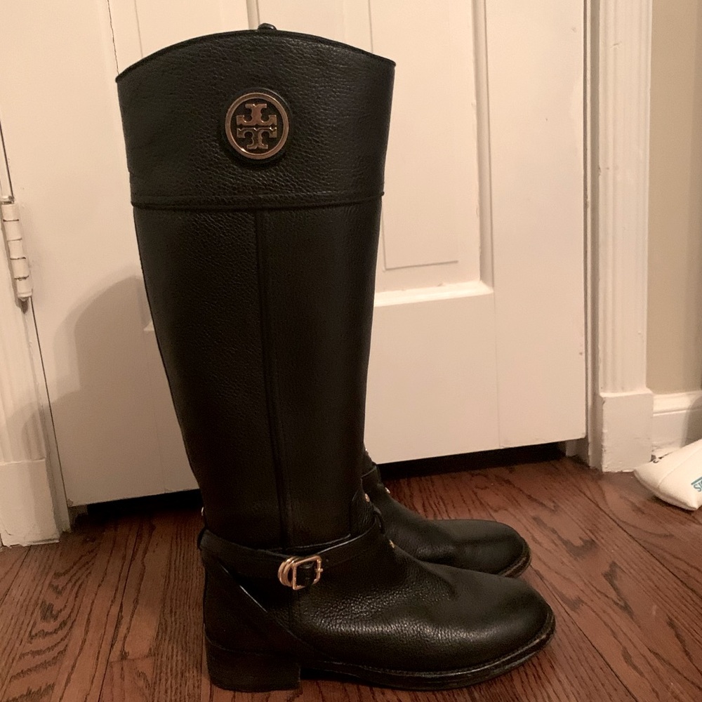 Gorgeous Tory Burch Riding Boots